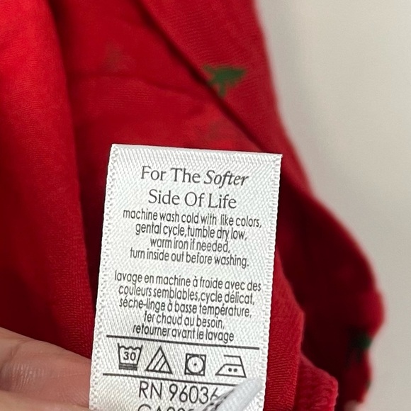 Eberjey Sleep Shirt Womens XL Red Button Front Loungewear Gisele Ski NWT NEW - Picture 7 of 10